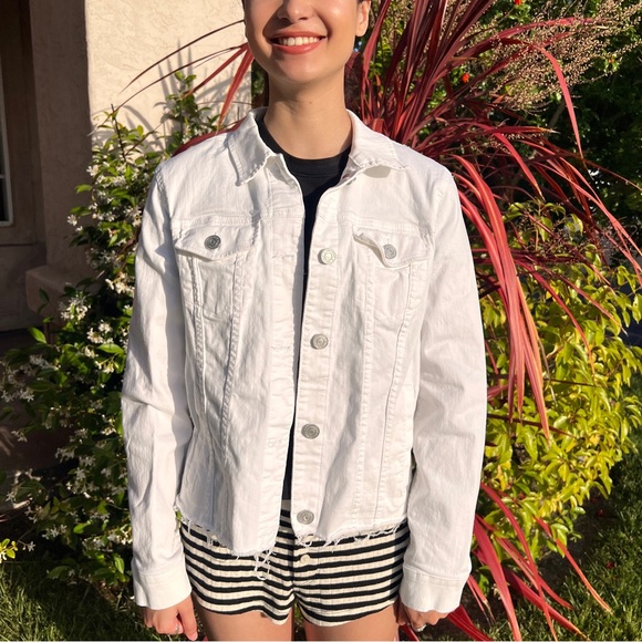 NWOT LC Lauren Conrad White Denim Jacket size S - Picture 1 of 11